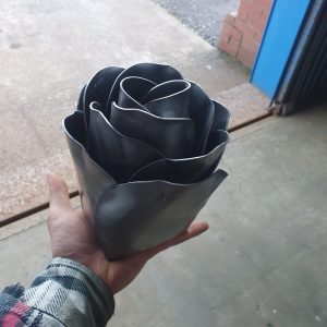 3x scale rose head