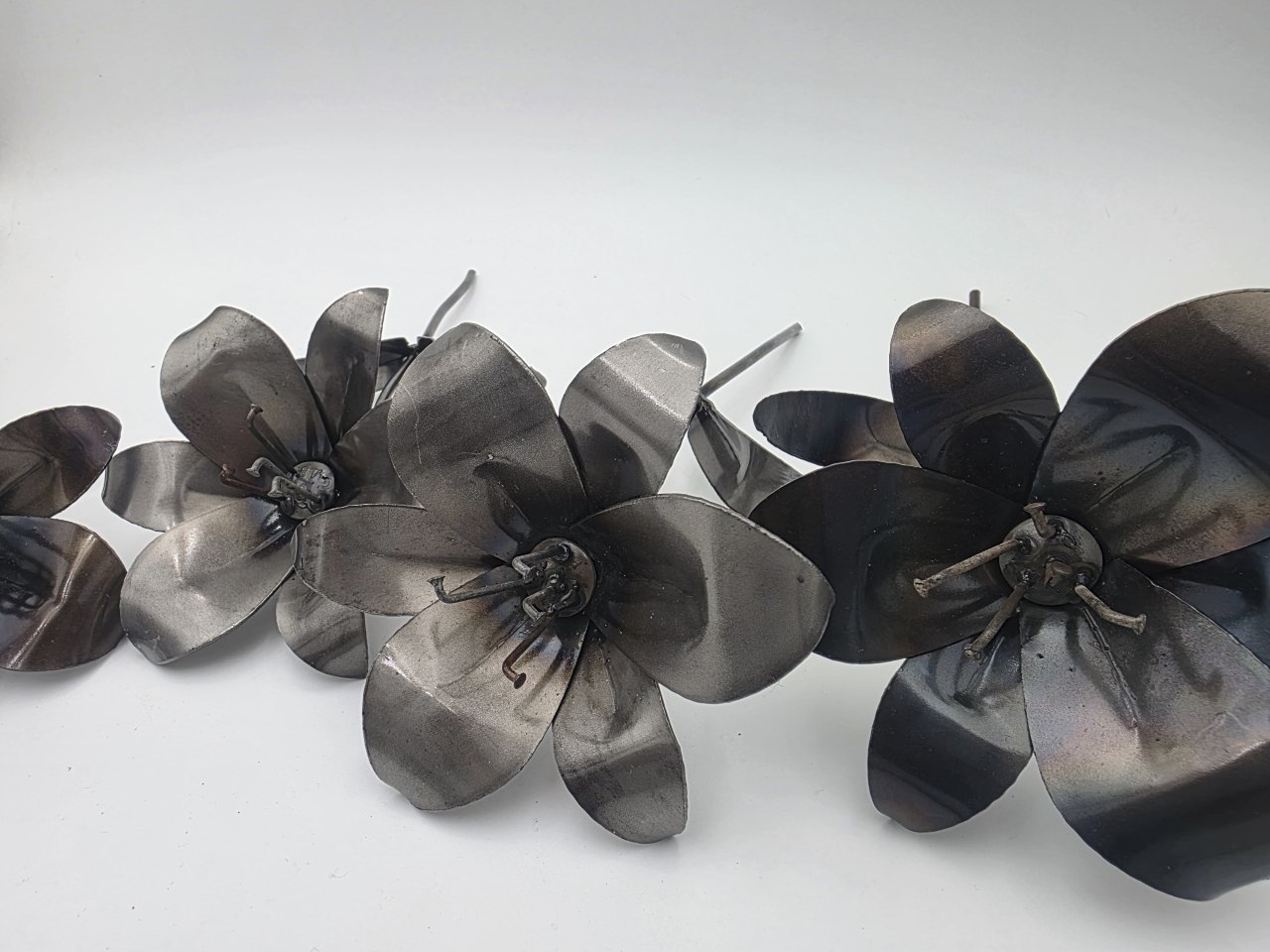 Eternal Steel Lily - Image 7