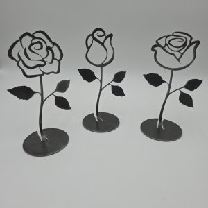 Reclaimed Simple Steel Roses